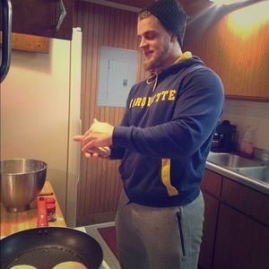 Meet your Posher, Reid